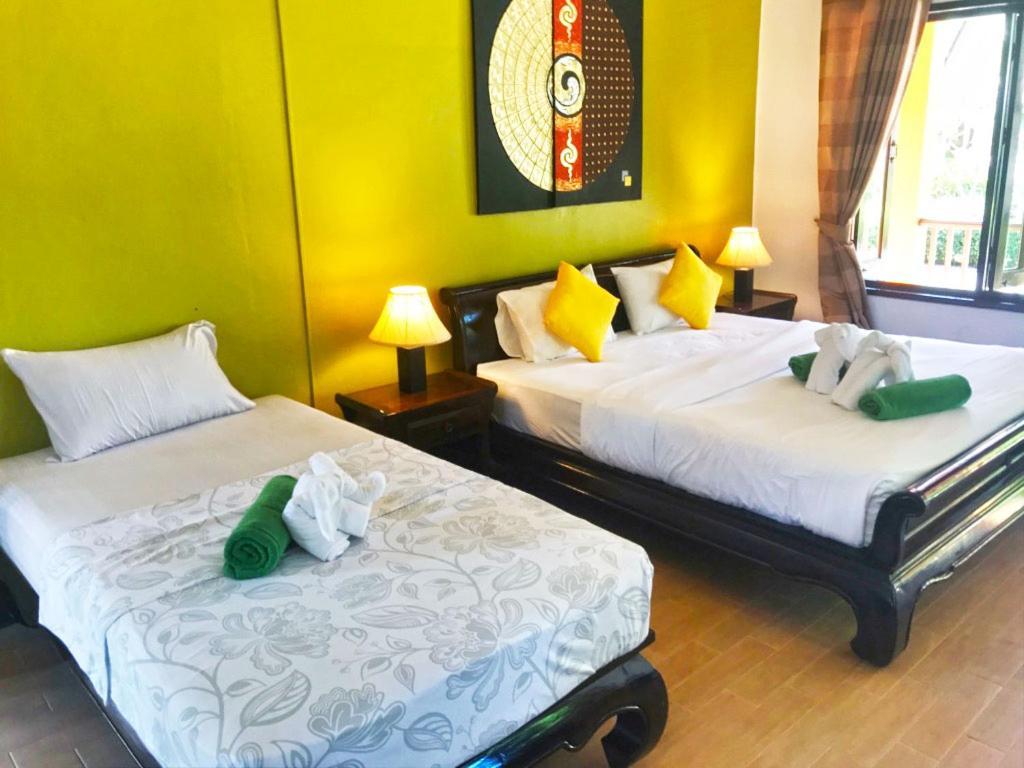 Villa Chaya Khao Lak Eksteriør billede
