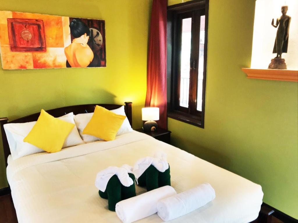 Villa Chaya Khao Lak Eksteriør billede