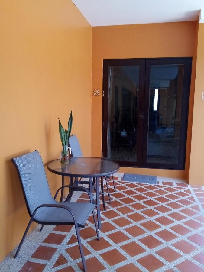 Villa Chaya Khao Lak Eksteriør billede