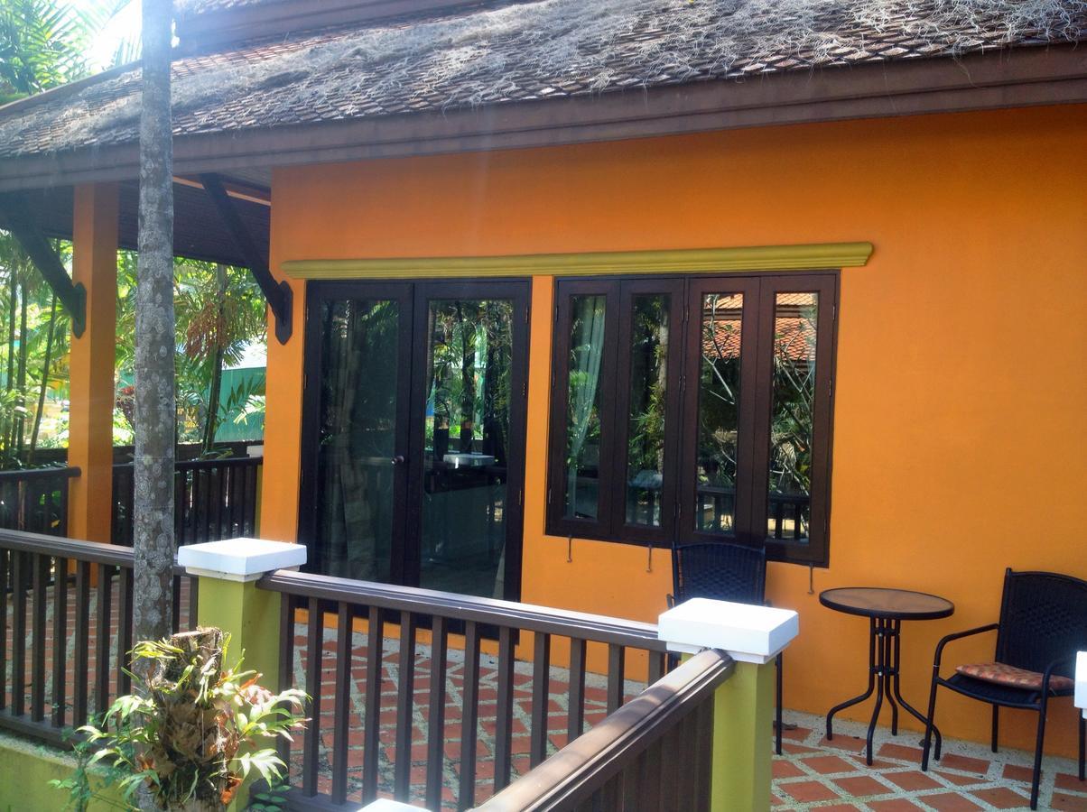 Villa Chaya Khao Lak Eksteriør billede